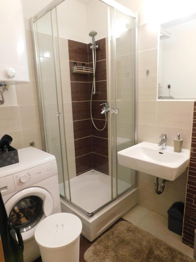 דירות לובליאנה Modern Center Studio Under The Castle - Free Parking מראה חיצוני תמונה
