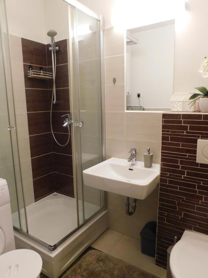 דירות לובליאנה Modern Center Studio Under The Castle - Free Parking מראה חיצוני תמונה